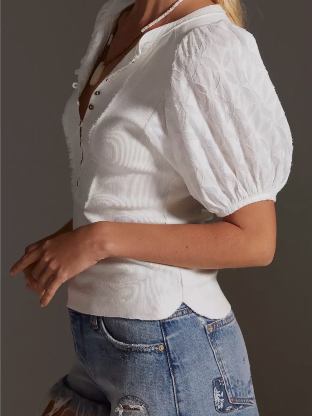 Pilcro Women's White Puff-Sleeve Bella Henley Top - Picture 2 of 8